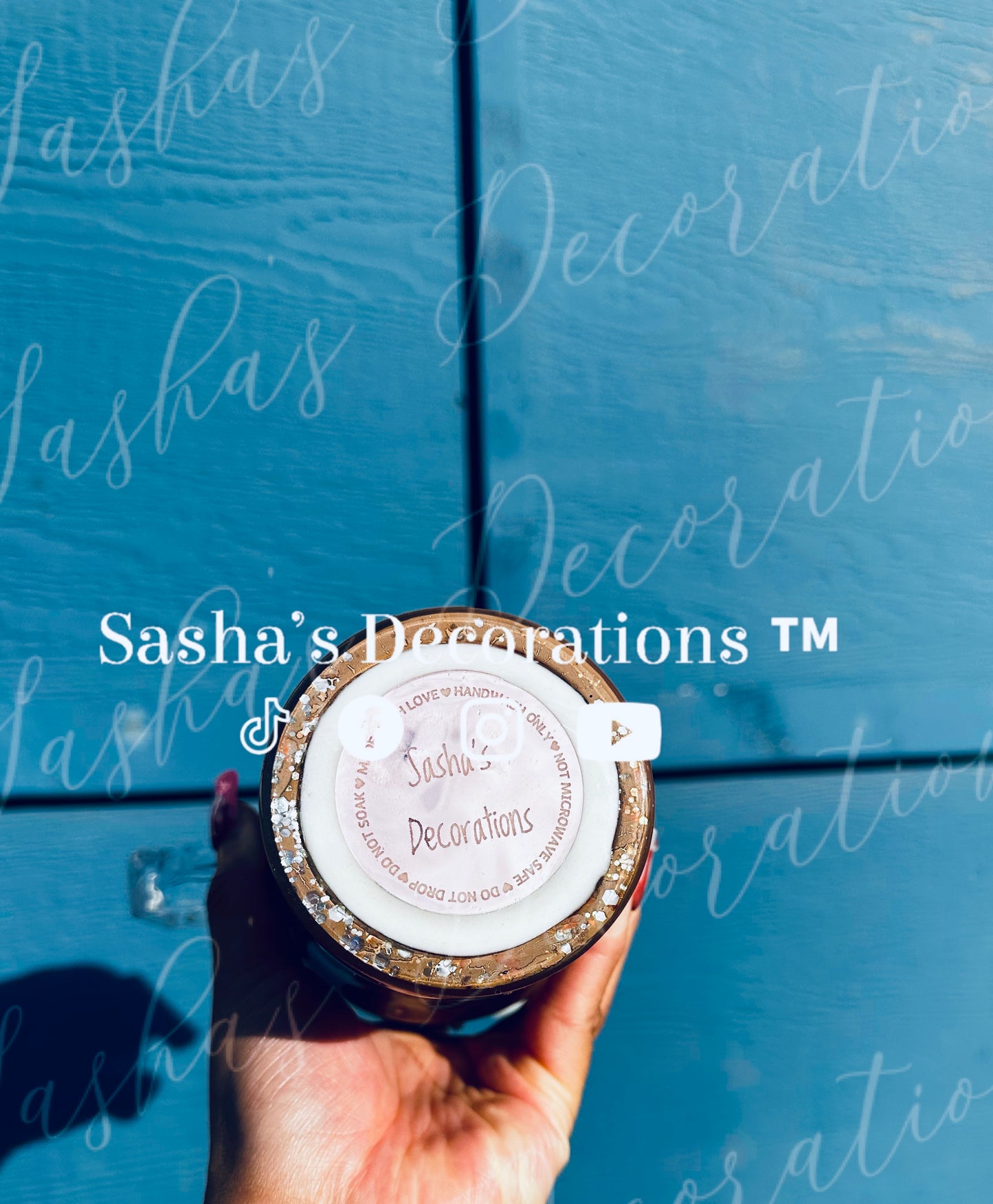 Hot Chocolate 40 oz Snow Globe Tumbler Cup