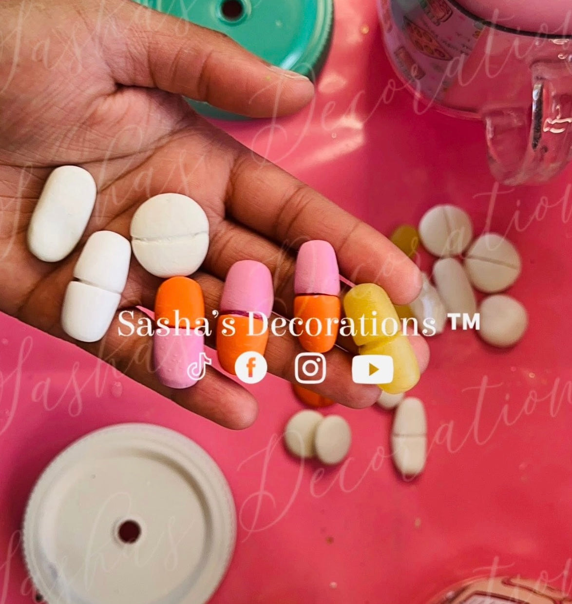 Fake Medicine Pieces (Quantity 12) PREORDER