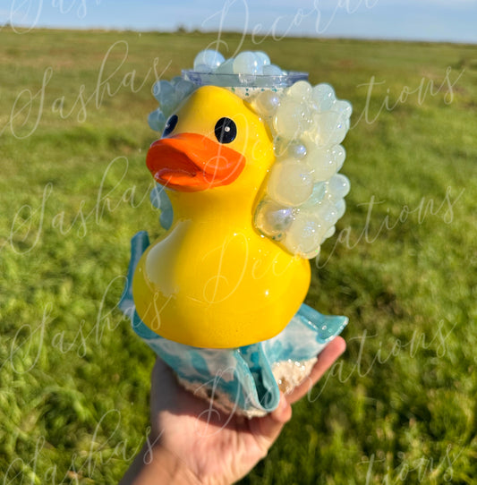 A 3D Bubble Duck Tumbler