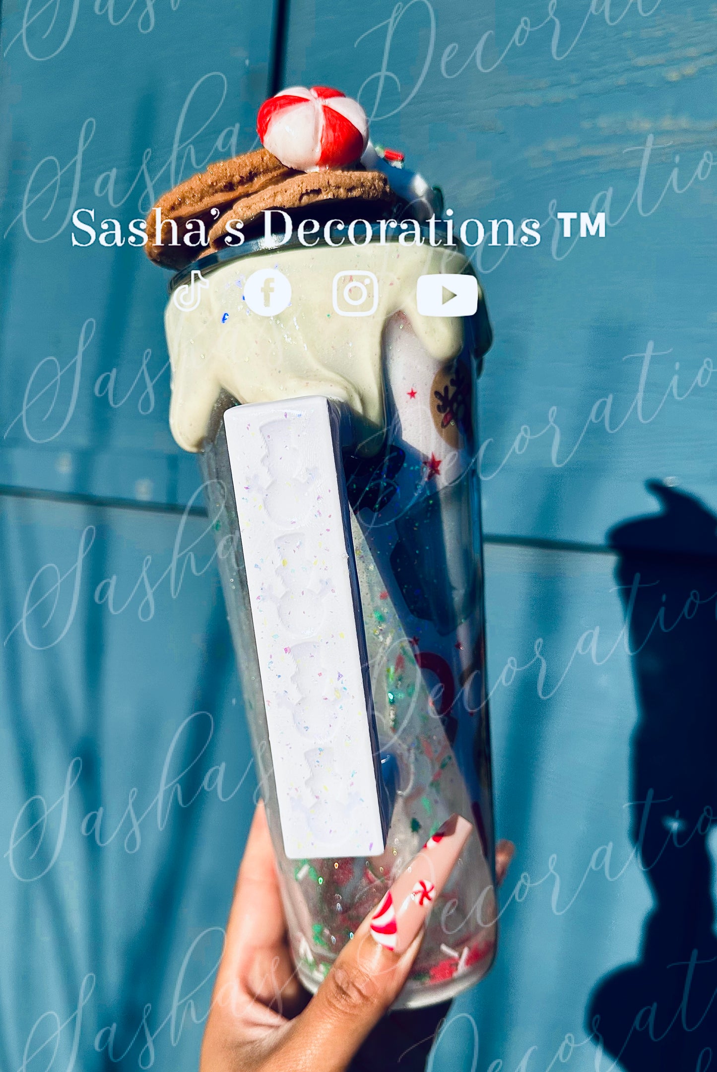 Christmas Snow Globe Box LIMITED