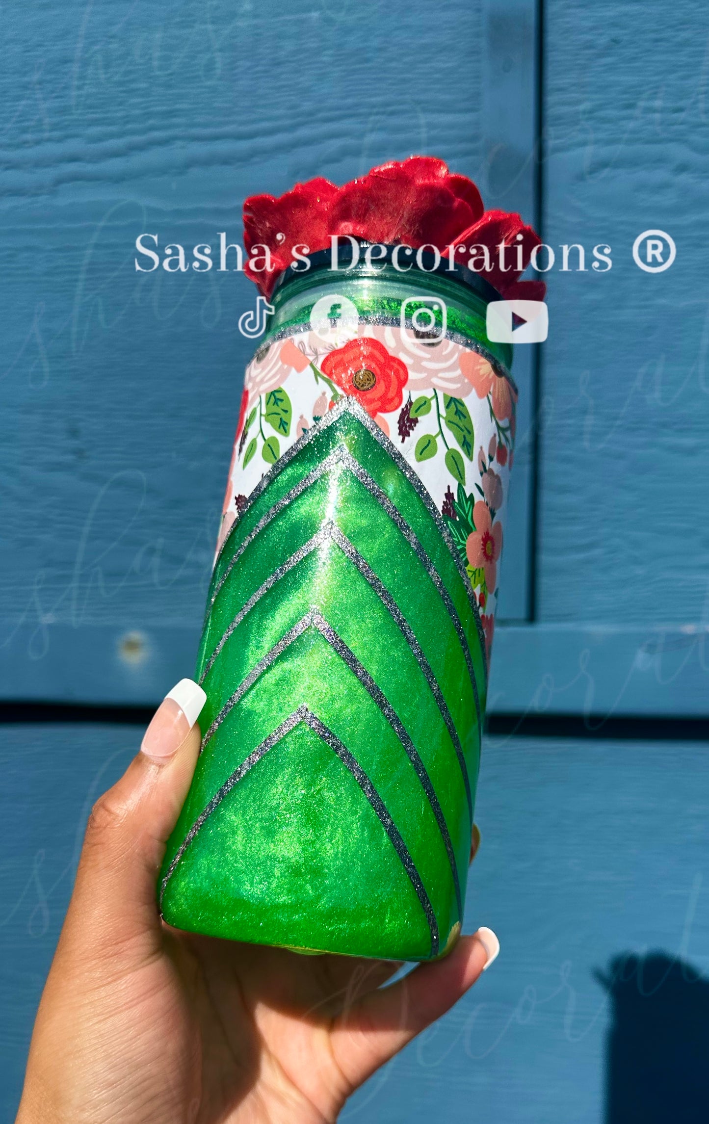 Floral Velvet Green Snow Globe Cup