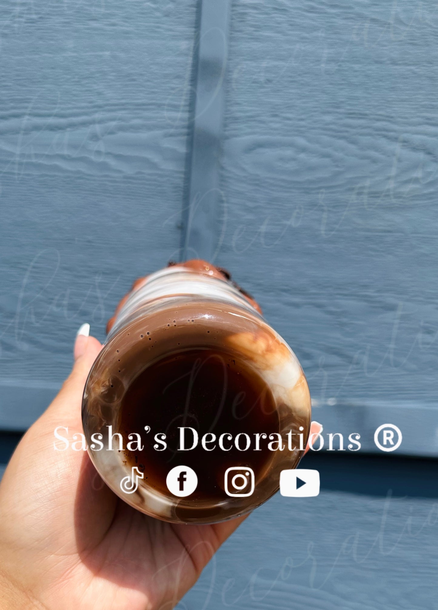 Chocolate Swirl Snow Globe Tumbler Cup