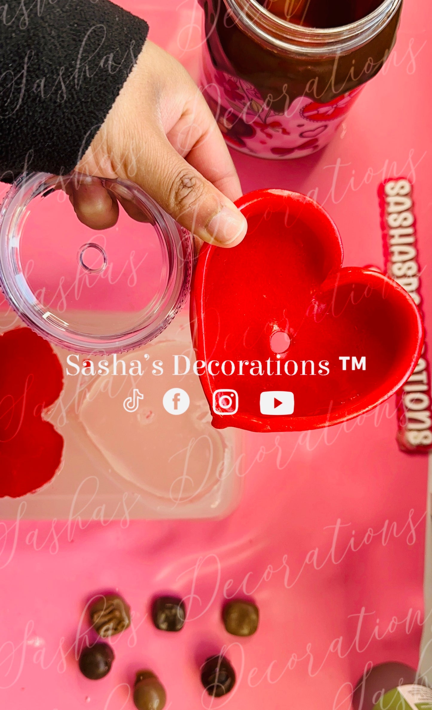 Heart Box Topper Mold w/ Premade Straw Hole PREORDER (chocolate pieces not included)