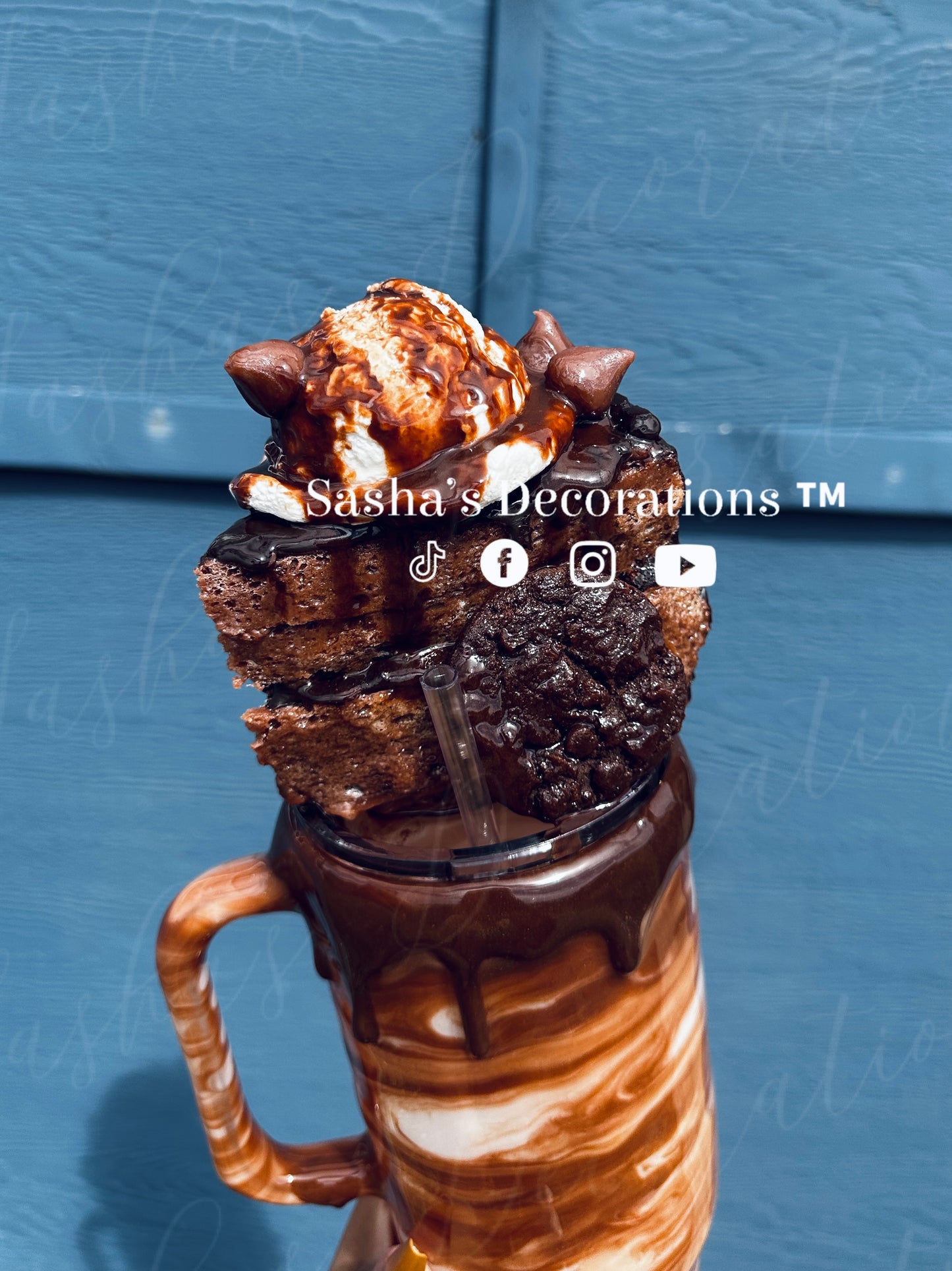 Double Chocolate Swirl Cake, Ice Cream & Cookie Glass 40 oz Tumbler Cup PREORDER