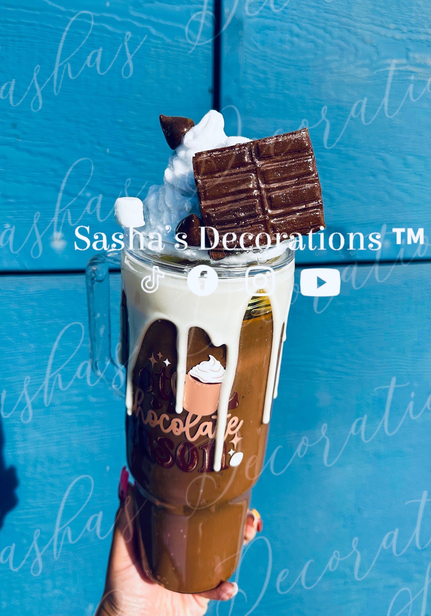 Hot Chocolate 40 oz Snow Globe Tumbler Cup