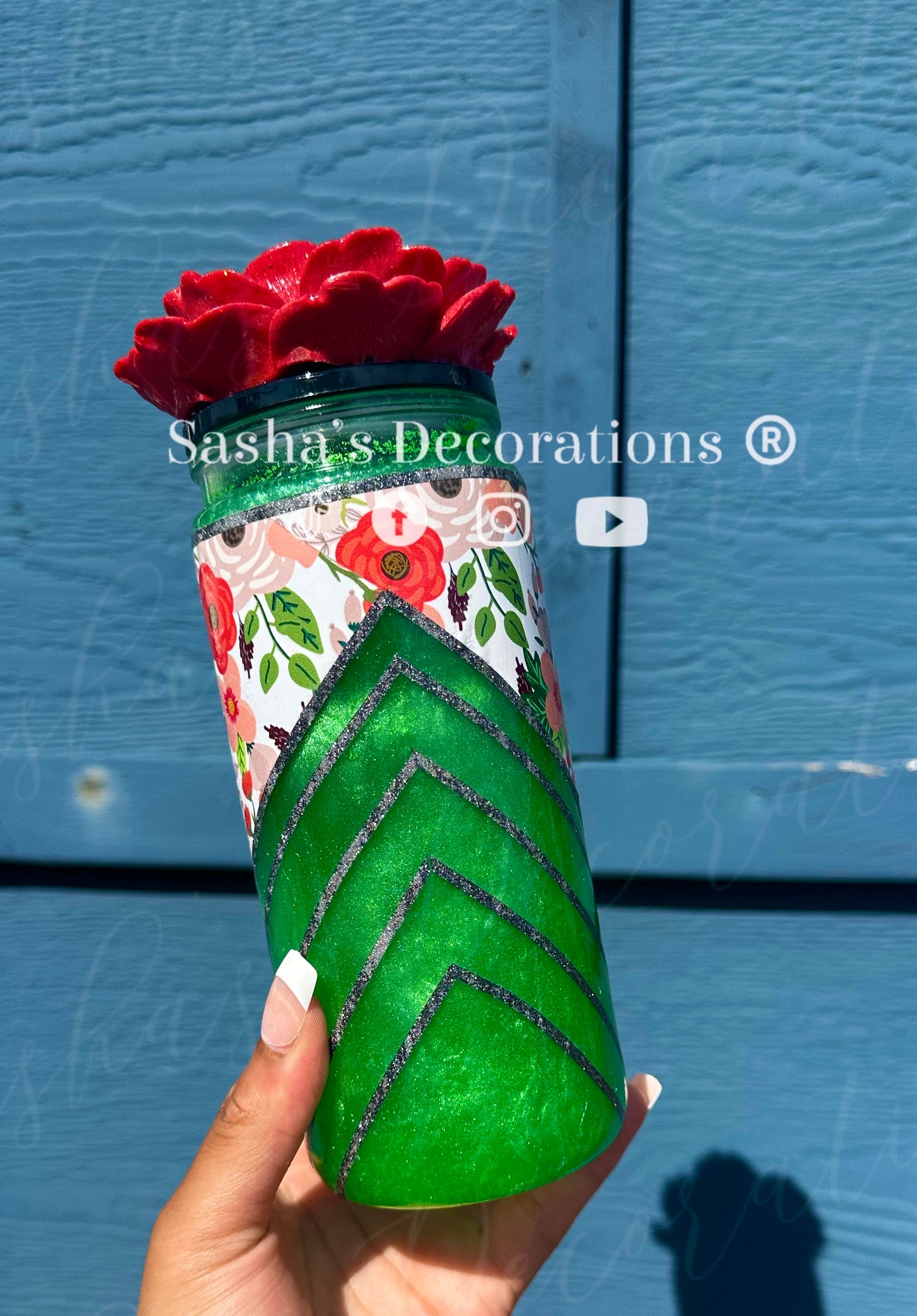 Floral Velvet Green Snow Globe Cup