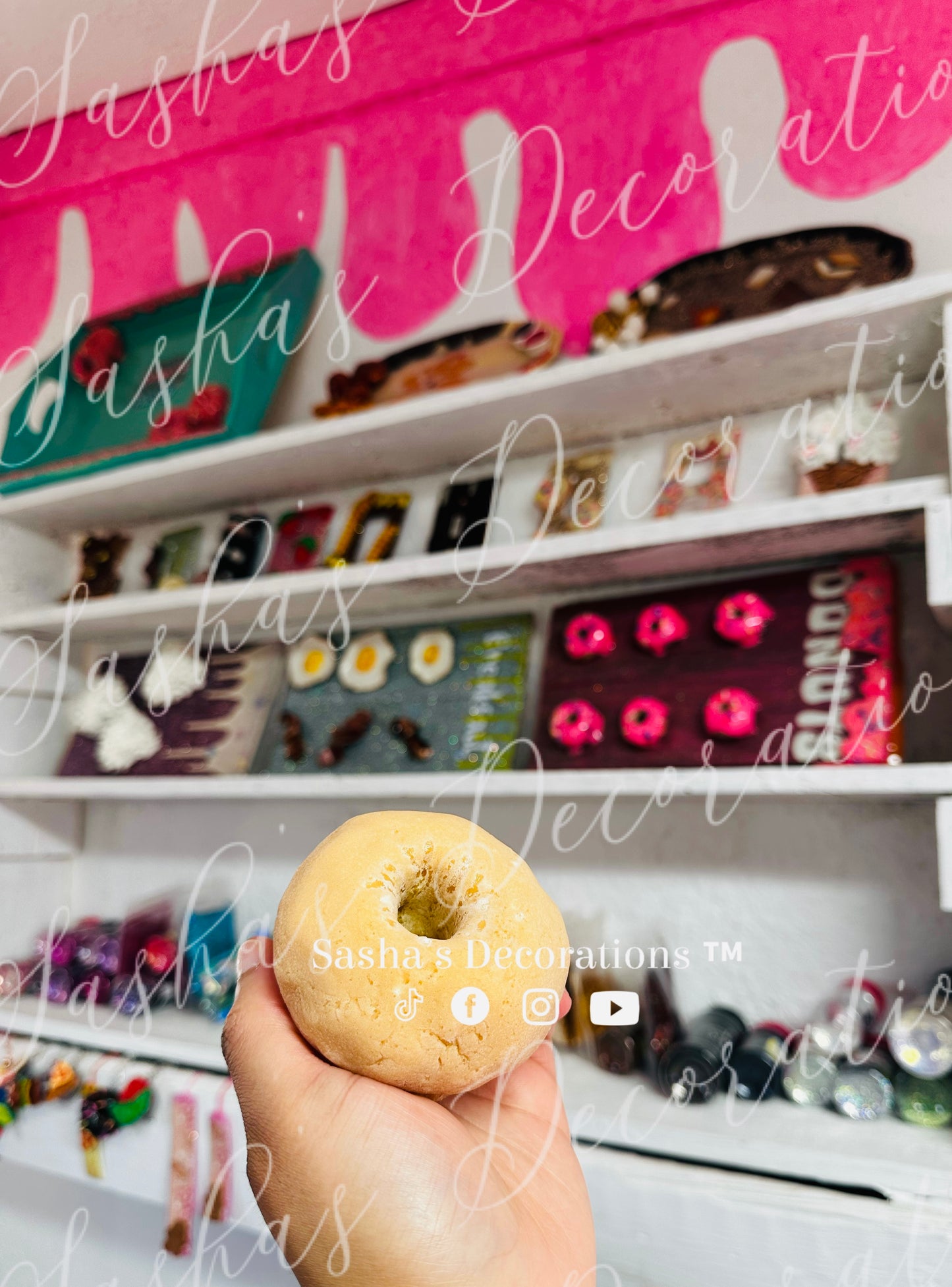 Faux Large Donut Topper Piece PREORDER (Quantity 1)Drip Options