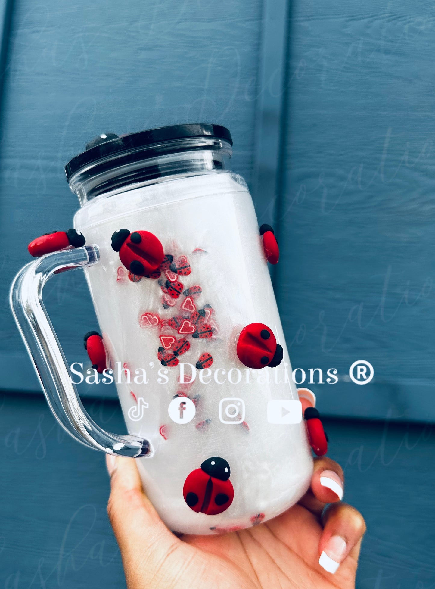 Ladybug Snow Globe Cup