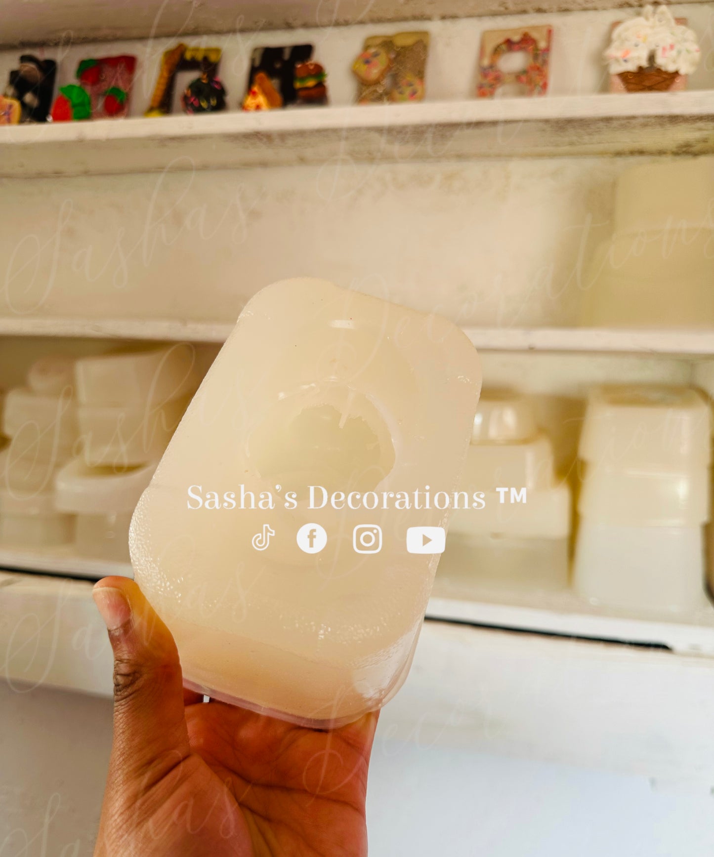 Custom Molds for Shawntel (cinnabun & crown)