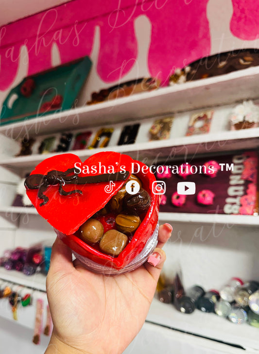 Finished Heart Box Topper w/ chocolate pieces Topper PREORDER