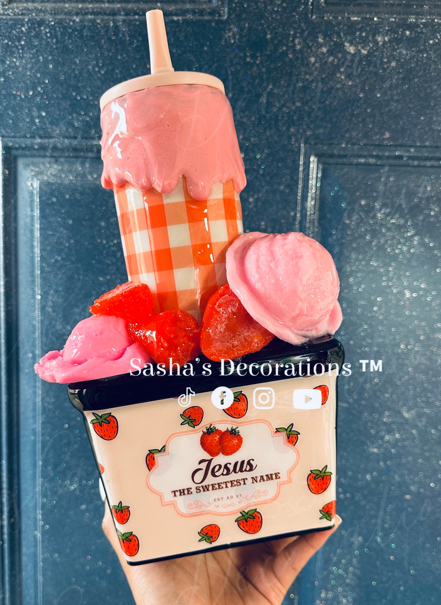 Strawberry Slices Mold PREORDER