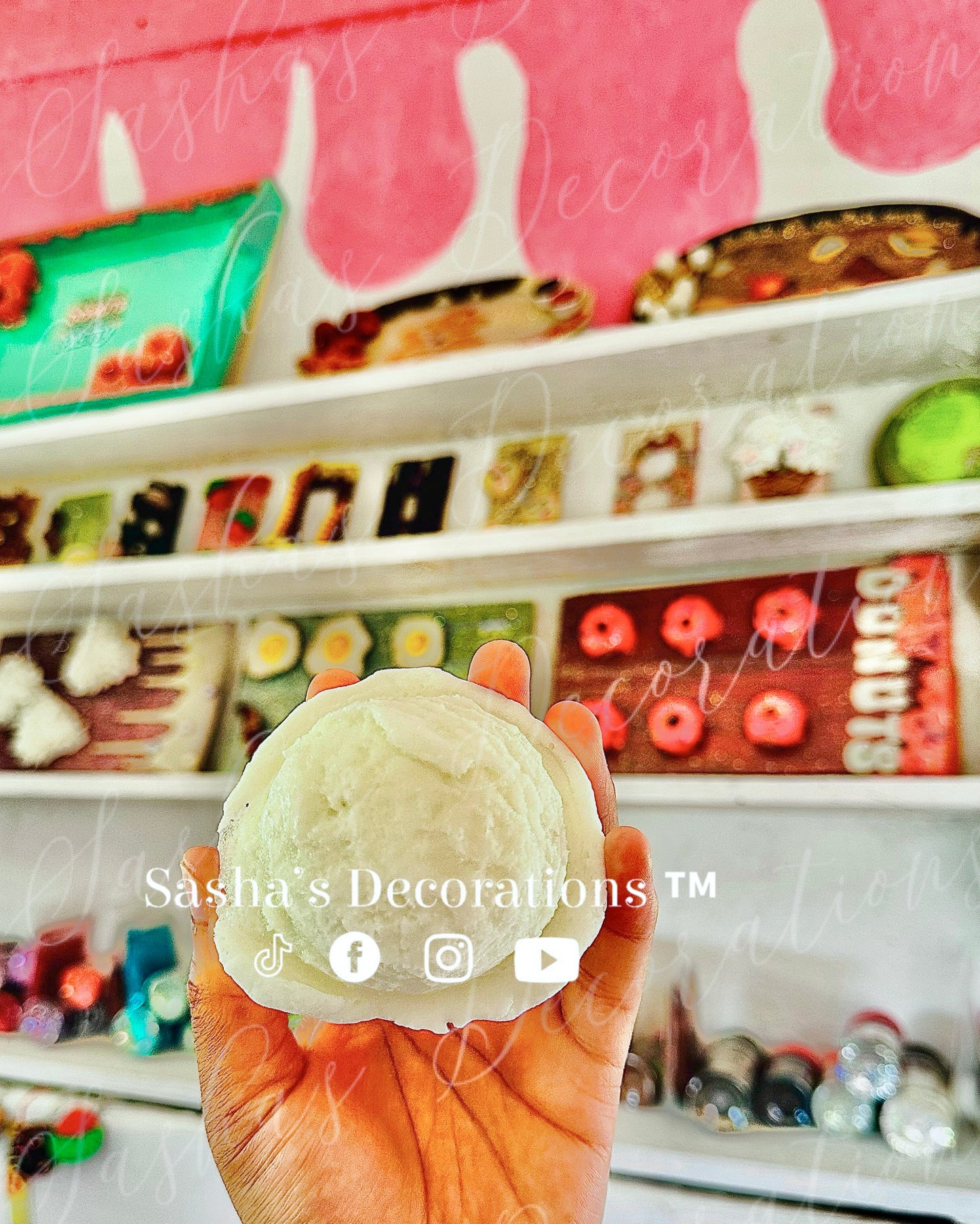 Faux Vanilla 1 Ice Cream Scoop PREORDER