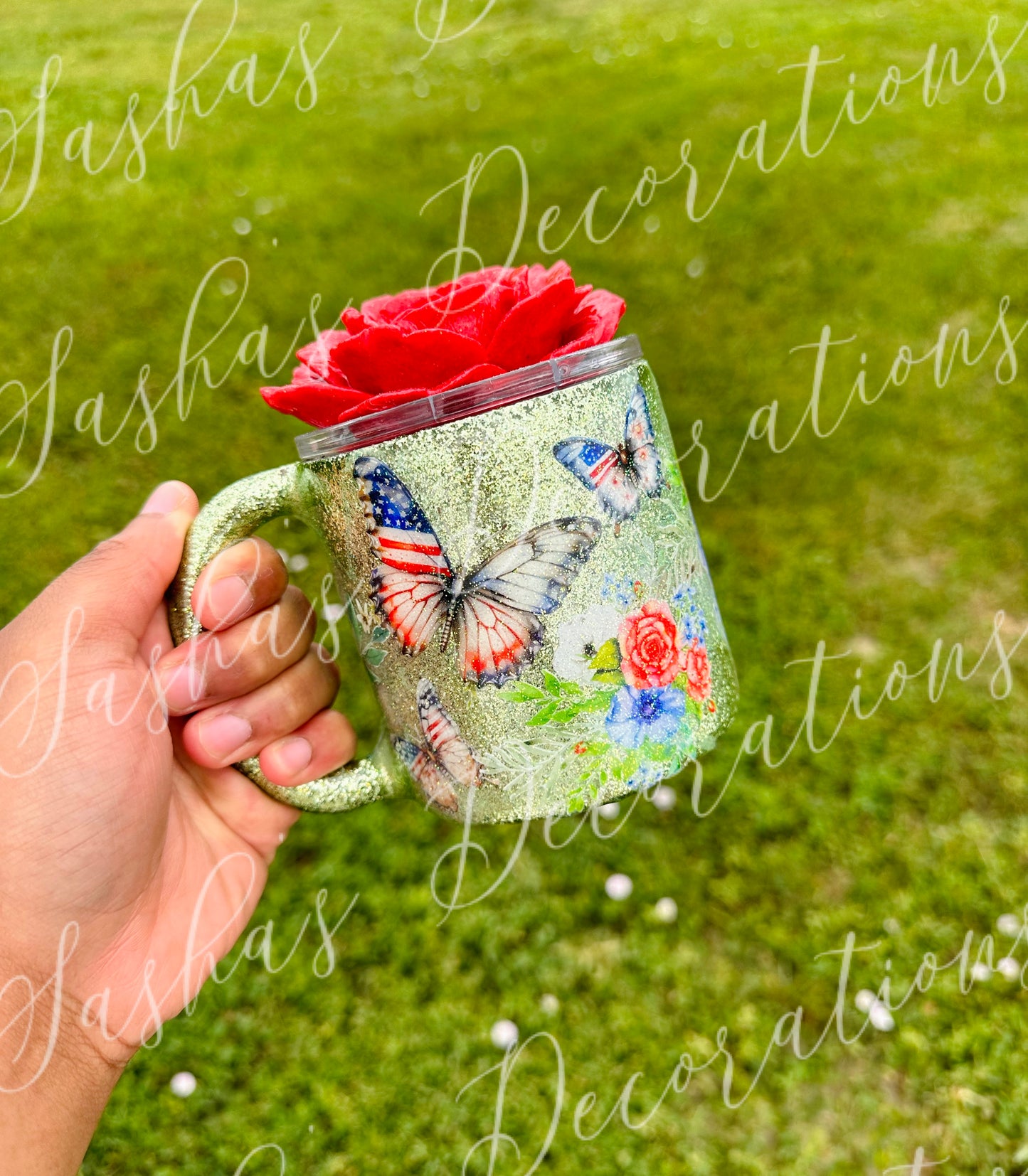 A Patriotic Mug With flower topper