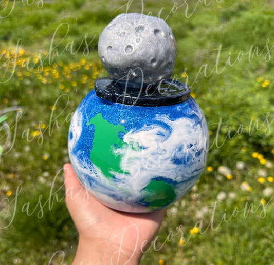 A 3D Earth & Moon Tumbler